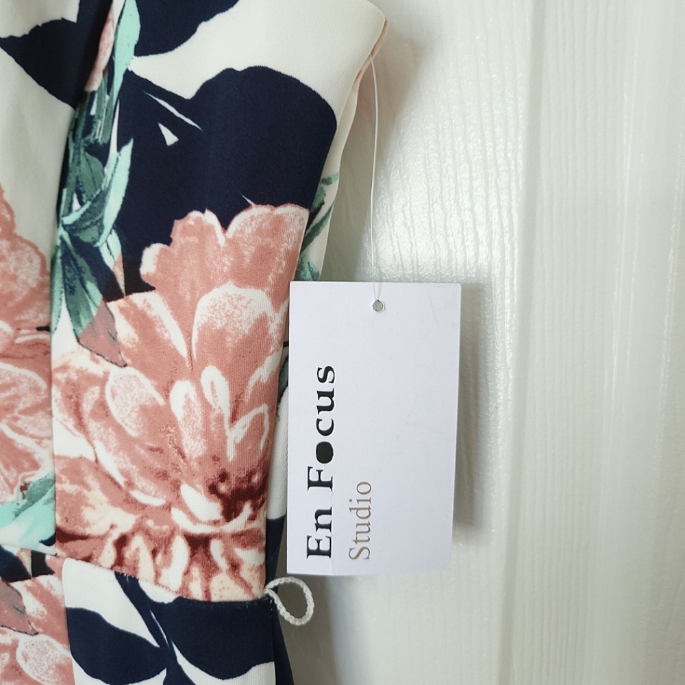 NWT En Focus Studio Floral Sleeveless Dress - Picture 9 of 11